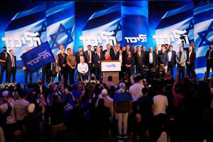 Justice Department Seeks to Set Aside 20,000 California Ballots Over Noncitizen Voting Allegation; Defeated Brazilian Presidential Candidate Flávio Bolsonaro Flees to U.S.; Israel’s Election Remains Too Close to Call; The Pacifica Evening News Weekdays – October 27, 2026
