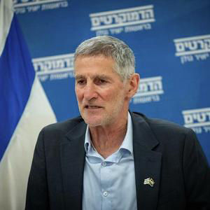 יאיר גולן: "ייתכן שחיסול חמינאי פגע בביטחון ישראל"