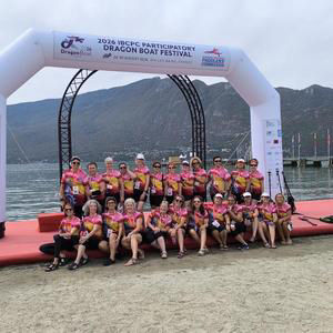 Alberche Kayak Club: El barco contra el cáncer de mama