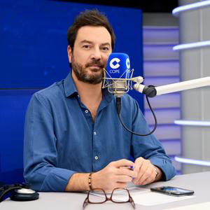 Jorge Bustos: "Es evidente que el drama del desahucio de Maricarmen ya se ha convertido en un arma política, la izquierda está intentando sacar réditos preelectorales de este caso"