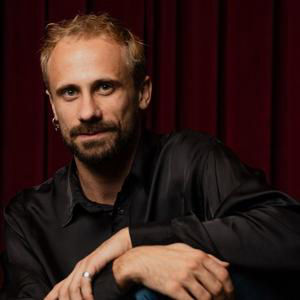 El Ojo Crítico - Oriol Pla recibe el Premio Nacional de Teatro 2026
