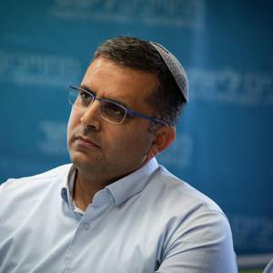"עסקה חלקית תמיט אסון על החטופים האחרים"