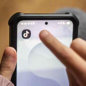 Why Aren’t There More Prosecutions for Dangerous Driving Videos on Social Media? - 19/08/2026