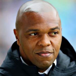 Entrevista a Quinton Fortune en Radio Nacional: "Cuando Julián Álvarez esté bien, todo es posible"