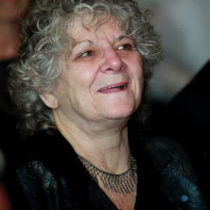 נפרדים מעדה יונת