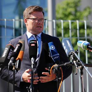 Hitzeschutz und Niedrigwasser - Initiativen der Minister