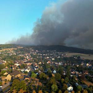 Waldbrand in der Eifel: Teile der Gemeinde Hürtgenwald evakuiert