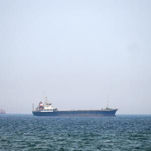 US and Iran trade fire for first time in a month